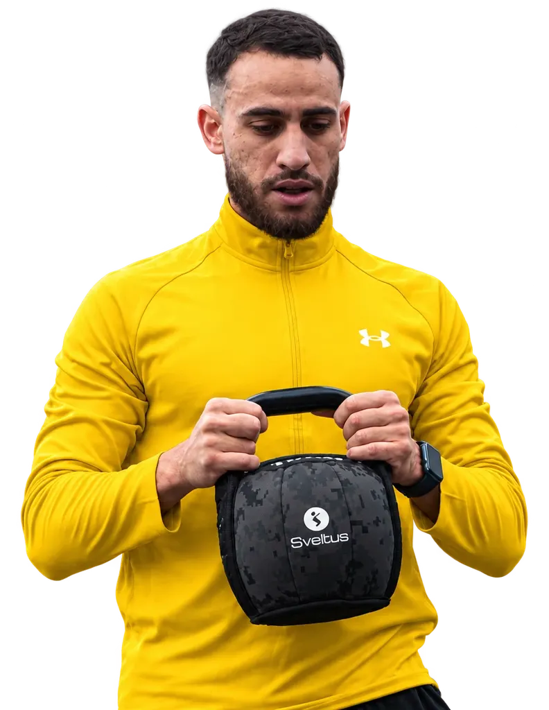 Coach AZ, coach sportif à Marseille, en tenue jaune avec un kettlebell
